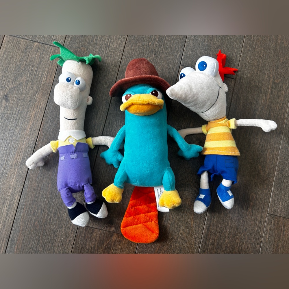 Phineas‎ and ferb and Perry the platypus plush